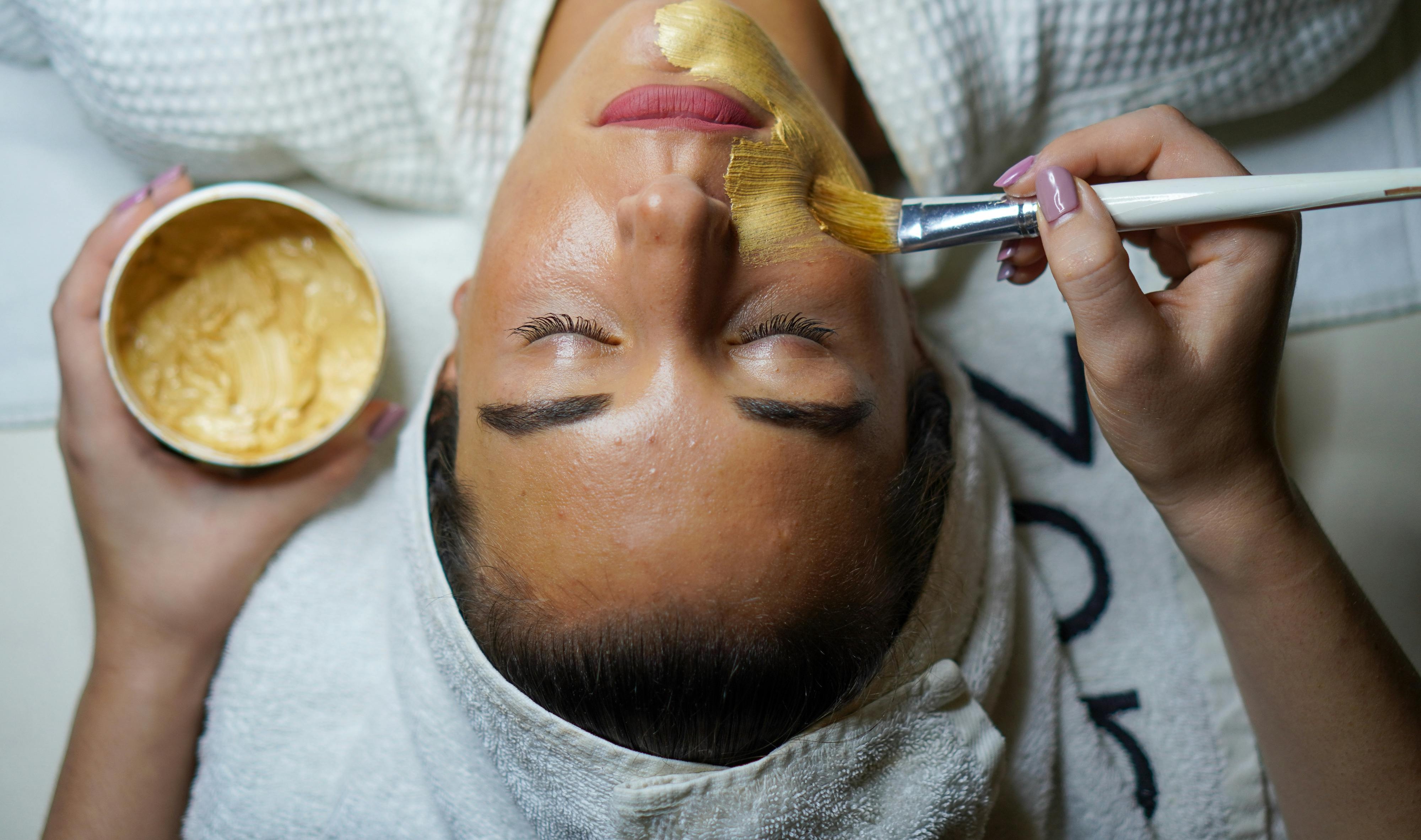 Professional permanent makeup procedure